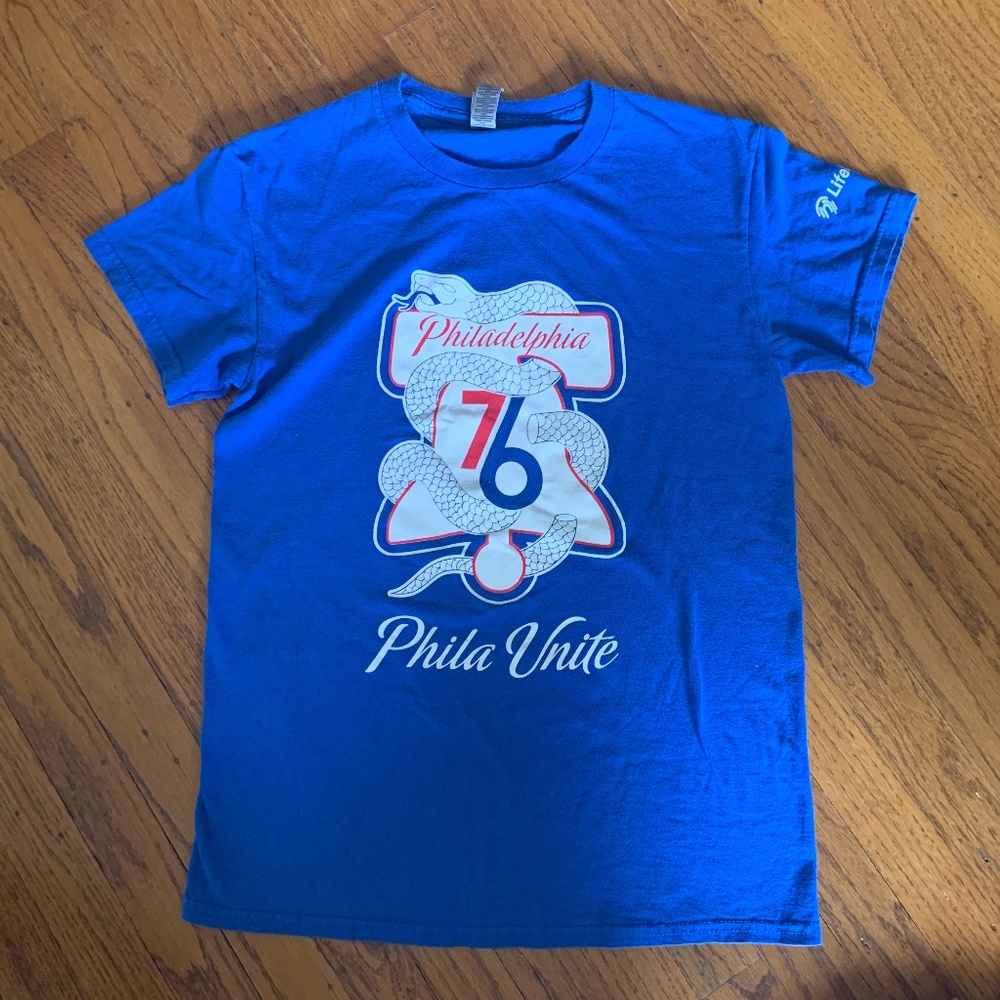 76ers t shirt